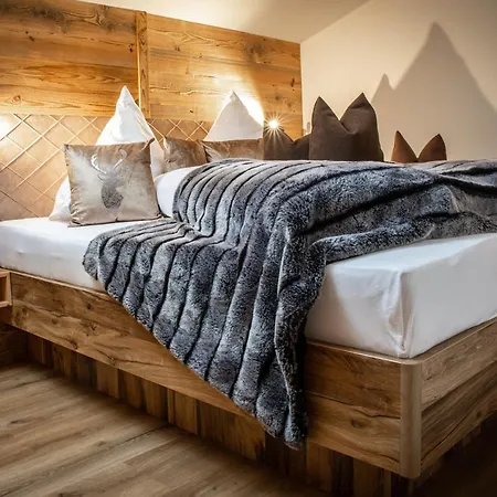 Brunnenhof Oberstdorf - Ferienwohnungen Mit Hotel Service Buitenkant foto