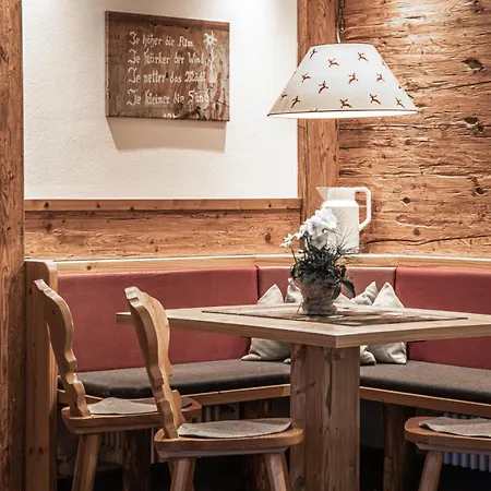 Brunnenhof Oberstdorf - Ferienwohnungen Mit Hotel Service Buitenkant foto