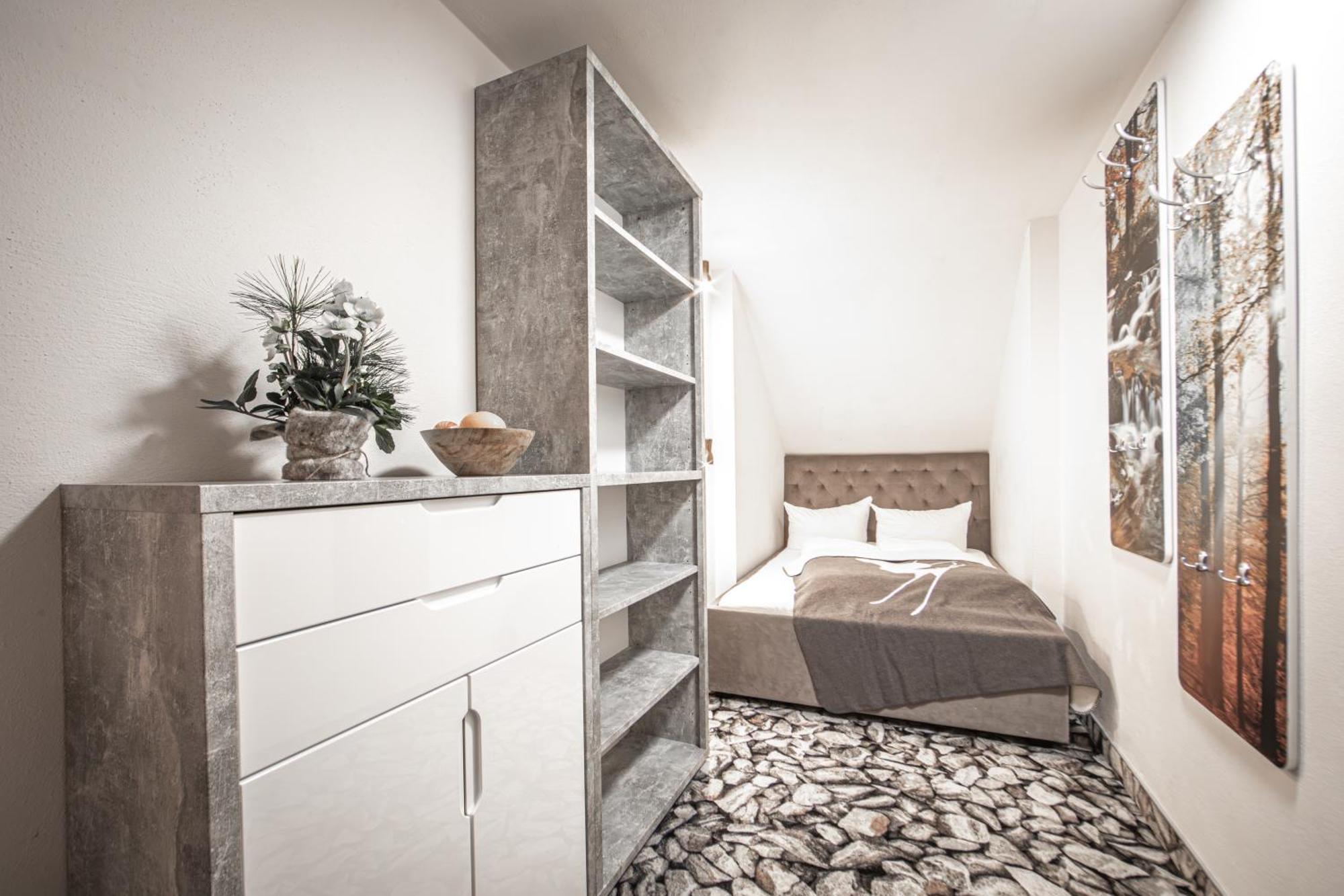 Brunnenhof - Mit Service Apartment *